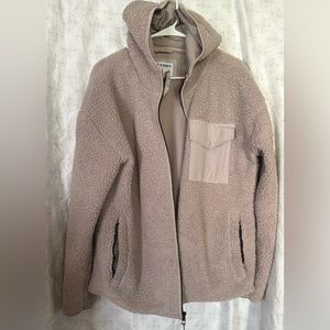 Old Navy Sherpa zip up unisex